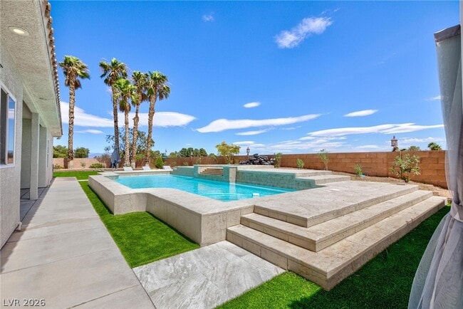 Building Photo - 6525 Ponderosa Way