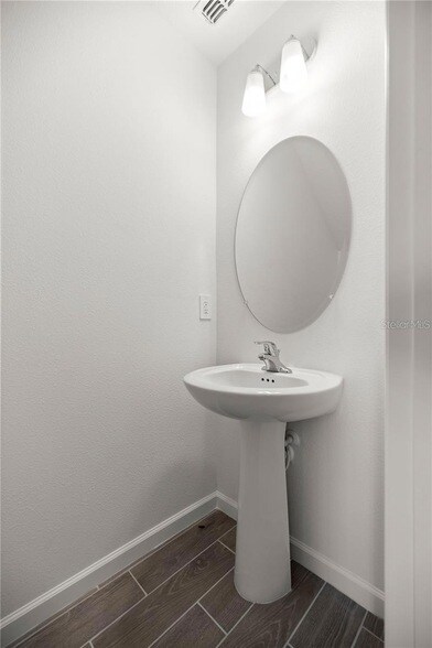 Building Photo - 3544 SE 37th Ave Rd