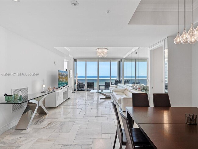 Building Photo - 18101 Collins Ave