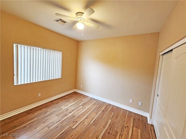 Building Photo - 5561 Carrara Pointe St