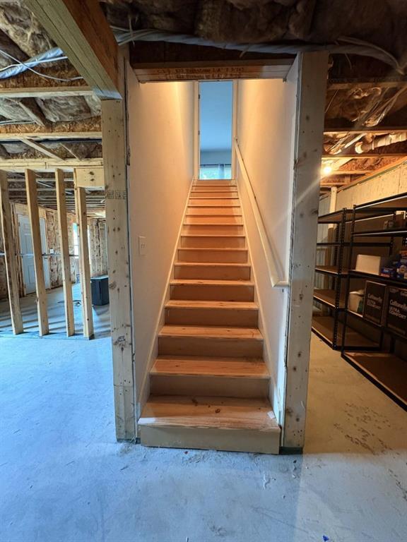 Building Photo - 6215 Vista Crossing Way