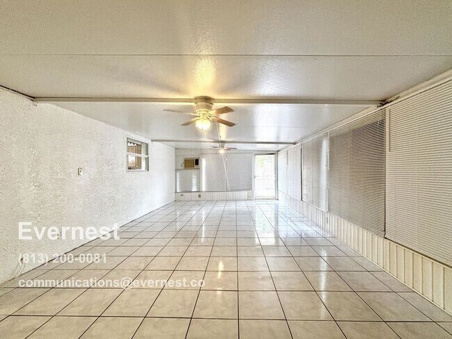 Building Photo - 1506 Heartwellville St NW