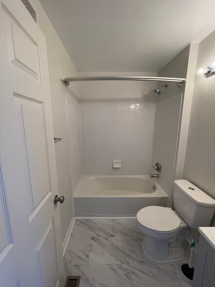 2nd Bedroom Bathroom View #2 - 8185 Halley Ct