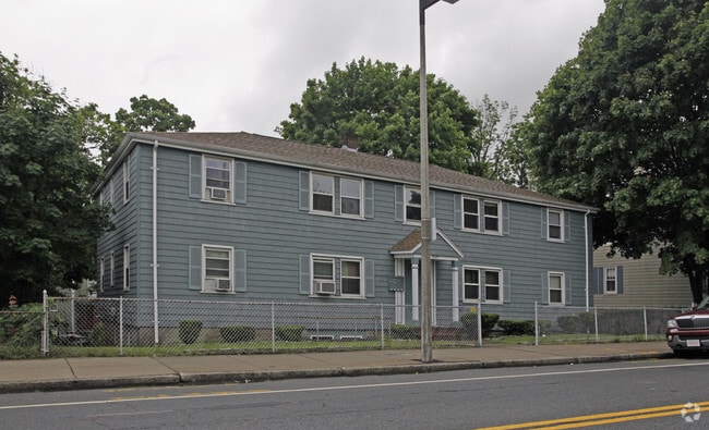 Primary Photo - 2020 Dorchester Ave