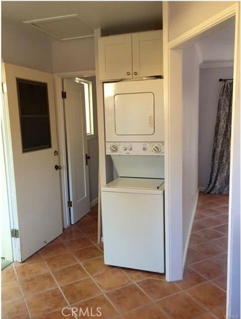 Building Photo - 3577 Gundry Ave