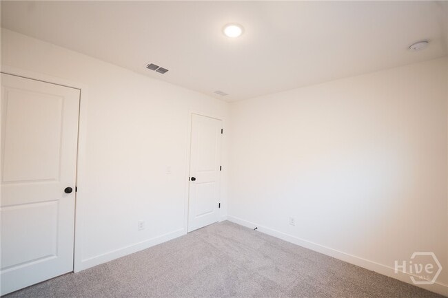 Building Photo - 108 Kingswood Cir