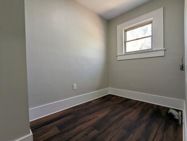 Building Photo - 2601 Semmes St