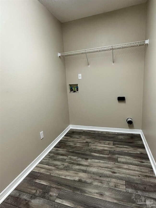 Building Photo - 7170 Rampart Way