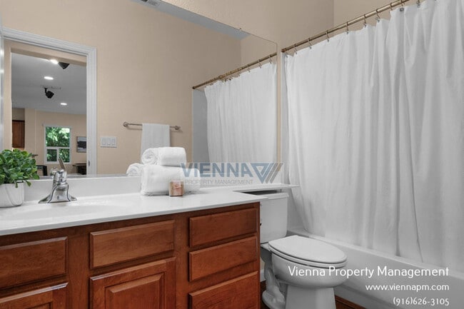 Building Photo - 3705 Abby Ct