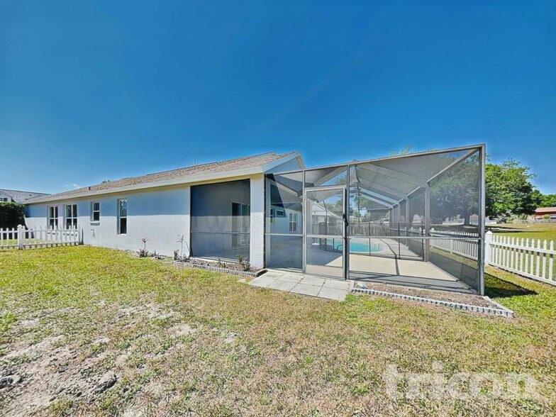 Building Photo - 24307 Satinwood Ct