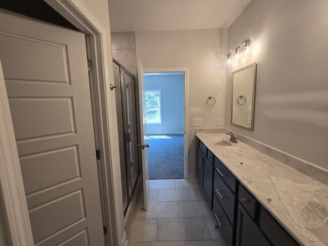 Building Photo - Ruby Floor Plan – 5BR/3BA New Construction...