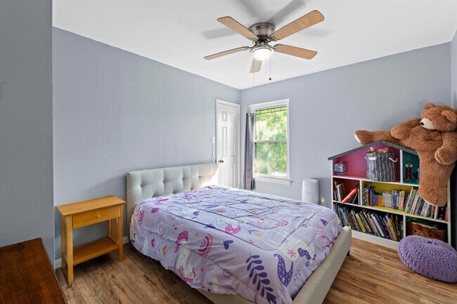 Building Photo - 14401 Richard Walker Blvd