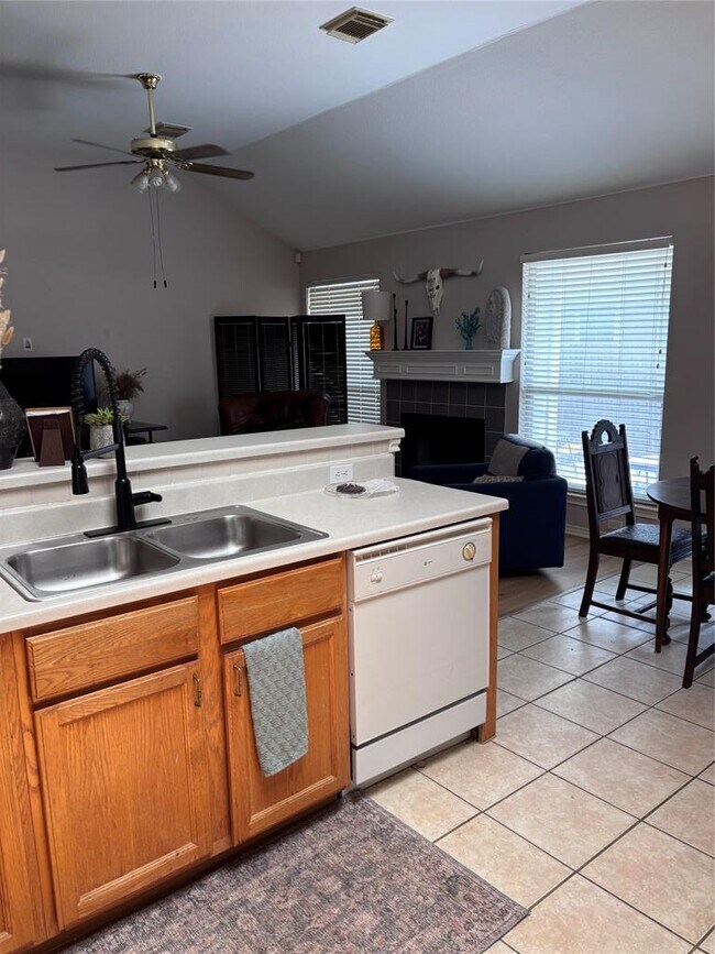 Building Photo - 14901 Sand Dollar Ct