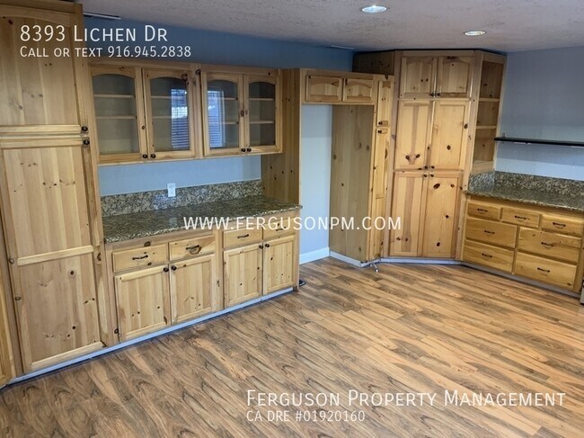 Building Photo - Nicely Updated Citrus Heights Home