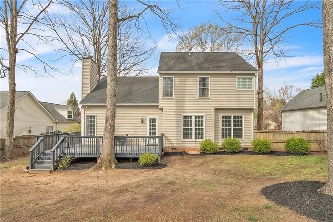 Building Photo - 417 Roberts Rd