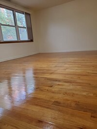 Building Photo - 2706 S Wallace St