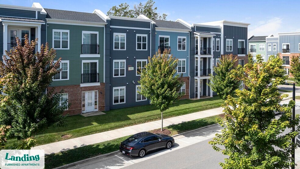 Building Photo - 340 W 25th St