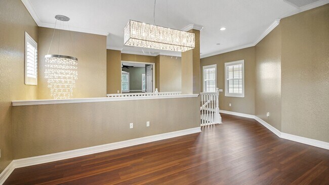 Building Photo - Southern Living At It's Best!!
