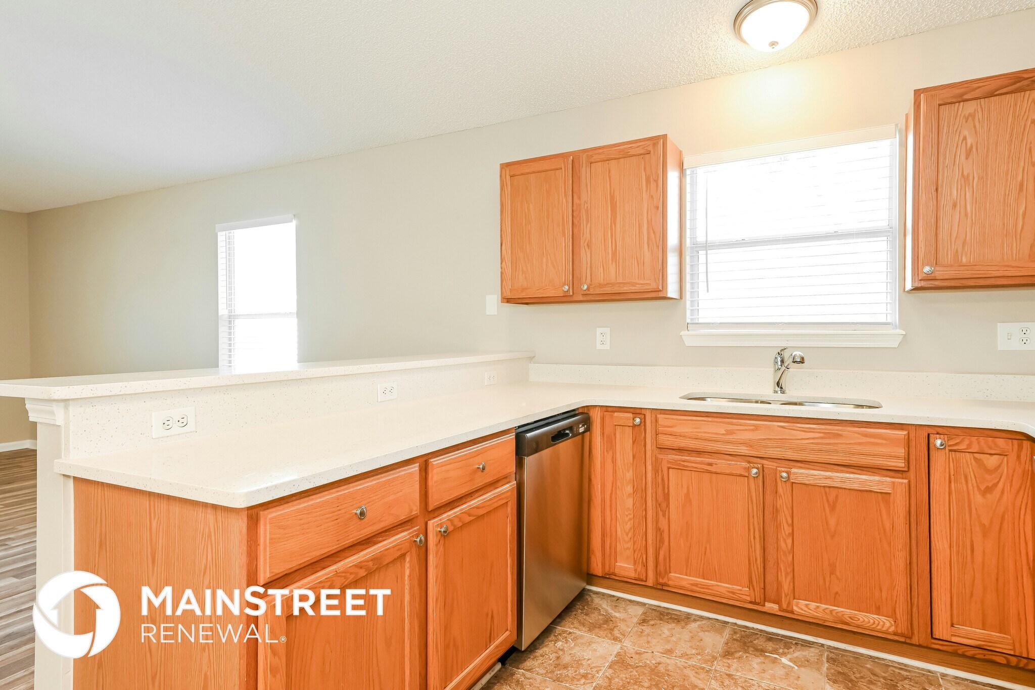 Building Photo - 2975 Brougham