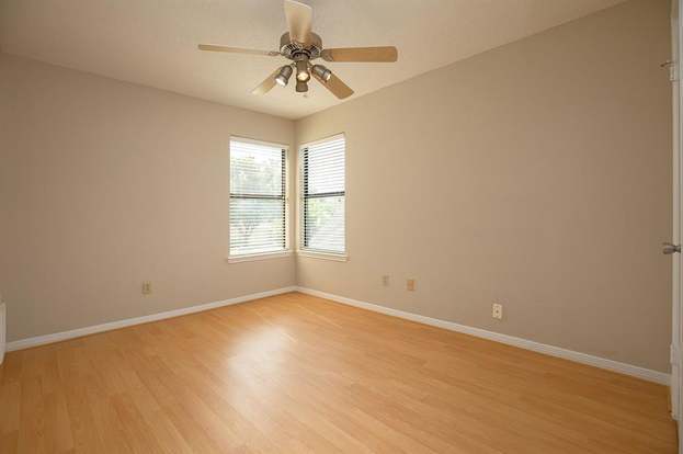 Building Photo - 3807 Cedar Valley Dr