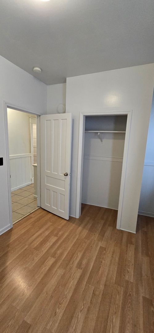 Building Photo - Large remodeled 4 bedroom with off street parking available**FREE MONTH OF RENT TO ANYONE WHO SIG...