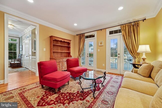 Building Photo - 8807 Ridge Rd