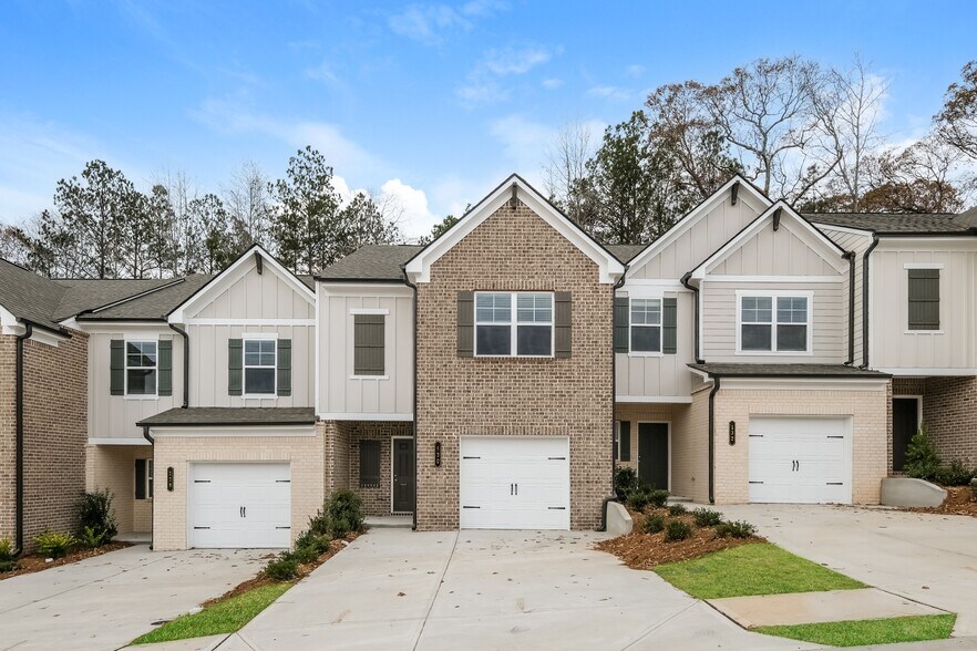 Building Photo - 130 Pyrus Ln