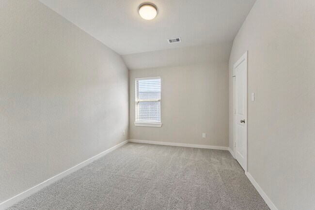 Building Photo - 421 Soapberry Tree Ct