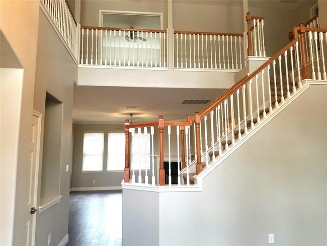 Building Photo - 6323 Sampras Ace Ct