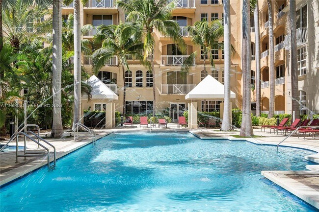 Building Photo - 3001 NE 185th St