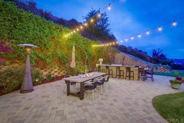 Building Photo - 1402 Rancho Serena