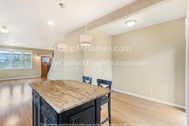 Building Photo - Charming Three Bedroom Home in Arbor Lodge!