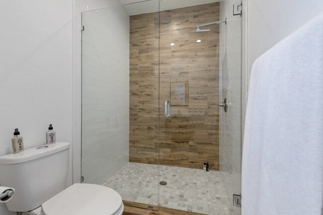 Building Photo - 5401 Ketch Ct