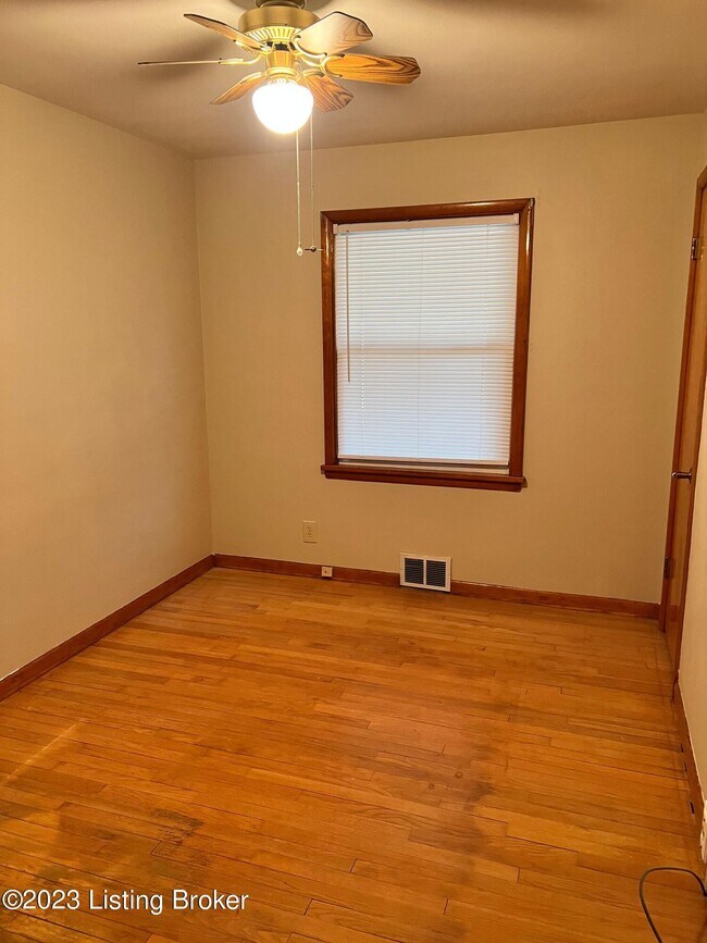 Building Photo - 1523 Anna Ln
