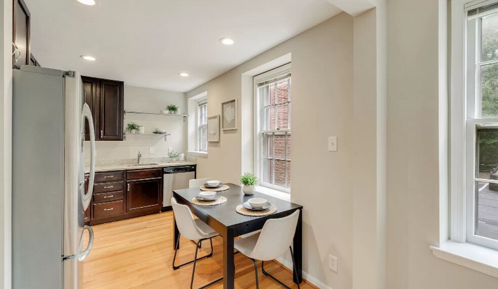 Building Photo - 3760 39th Street NW