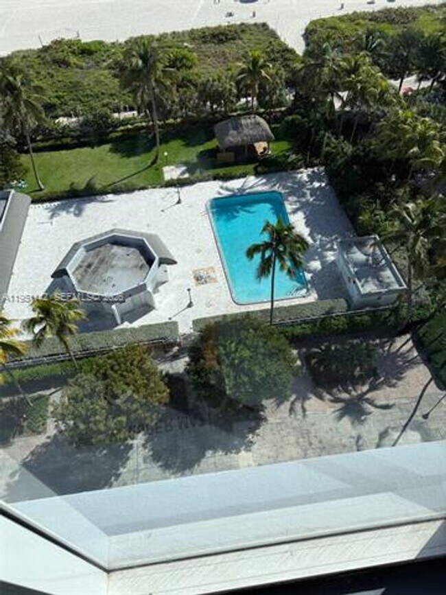 Building Photo - 2401 Collins Ave