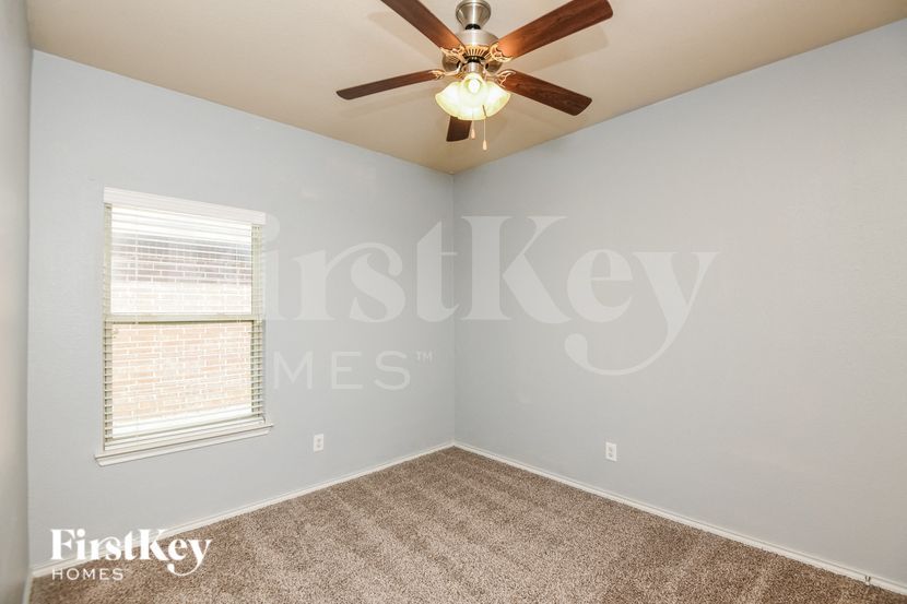 Building Photo - 13152 Palancar Dr