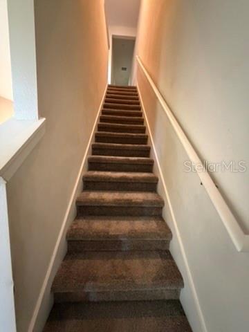 Building Photo - 9360 Tecumseh Dr