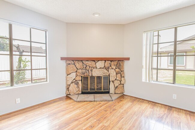 Building Photo - Spacious Single-Story 3-Bedroom Condo with Private Patio and 2-Car Garage