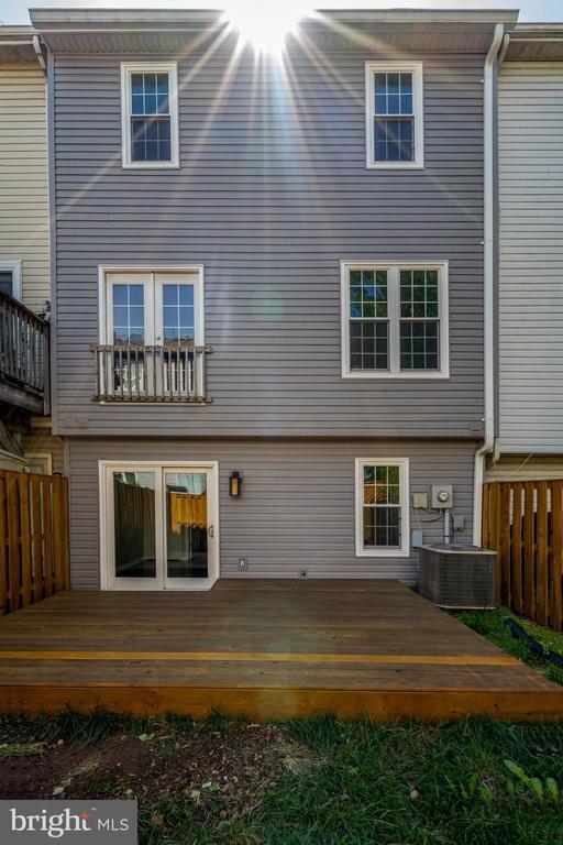 Building Photo - 8478 Battle Ct