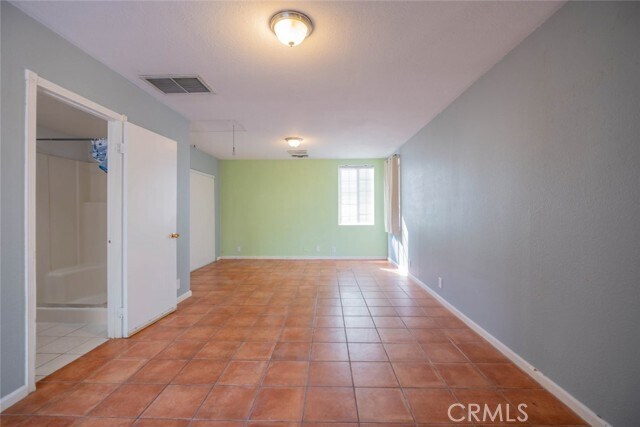 Building Photo - 28043 Woodstock Ave