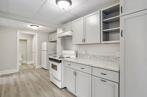 Building Photo - 52 York St