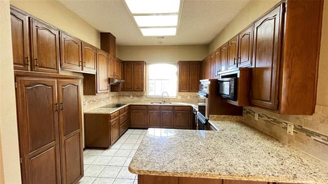 Building Photo - 2709 Serenade Ct