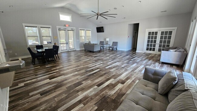 Building Photo - 45 Tea Olive Ct