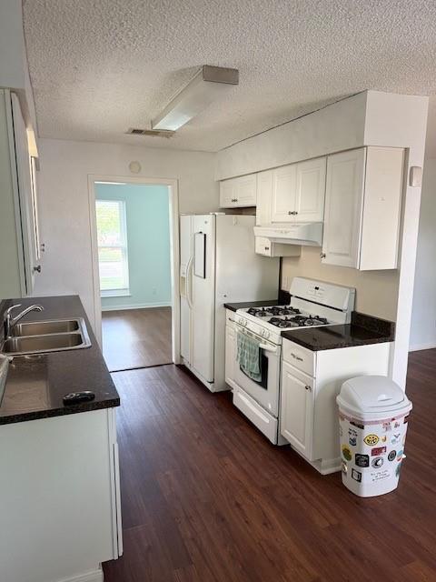 Building Photo - 4910 Alamo Dr