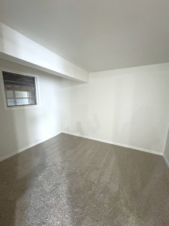 Building Photo - 3012 Gary Ave