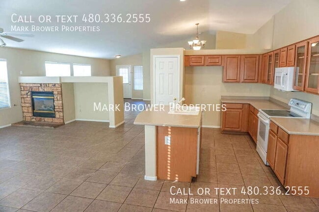 Building Photo - 4059 E Wagon Cir
