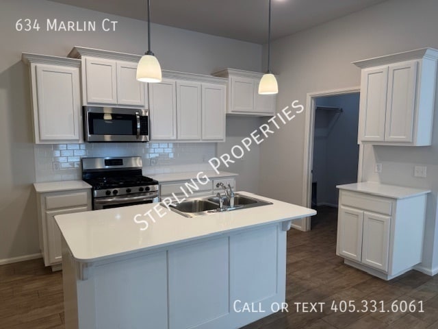 Building Photo - 634 Marlin Ct