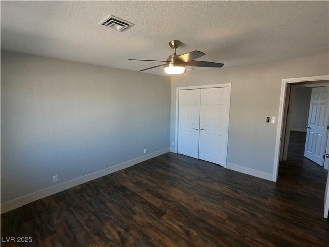 Building Photo - 604 Bonita Ave