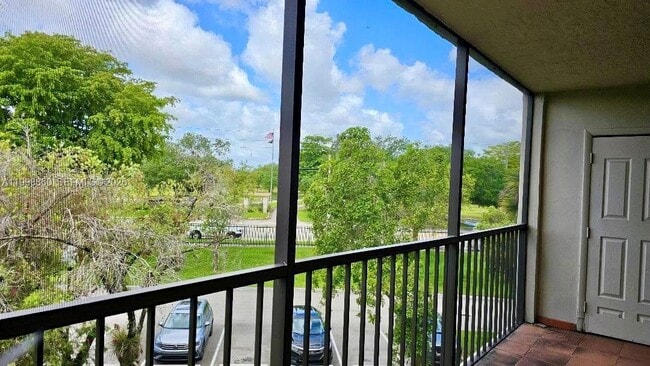 Building Photo - 8075 SW 107th Ave